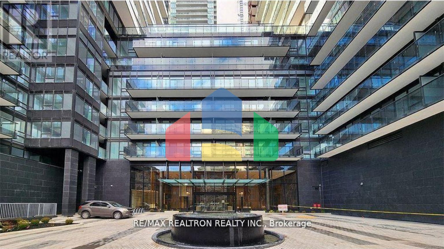 Residential - Single Family Home - Toronto, Canada - Canada