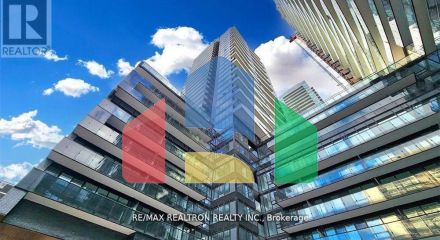 Residential - Single Family Home - Toronto, Canada - Canada