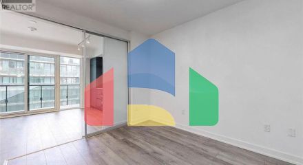 Residential - Single Family Home - Toronto, Canada - Canada