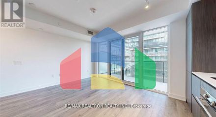 Residential - Single Family Home - Toronto, Canada - Canada