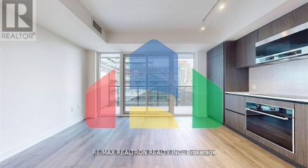 Residential - Single Family Home - Toronto, Canada - Canada