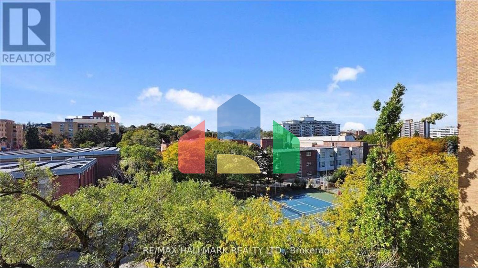 Residential - Single Family Home - Toronto, Canada - Canada