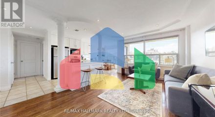 Residential - Single Family Home - Toronto, Canada - Canada