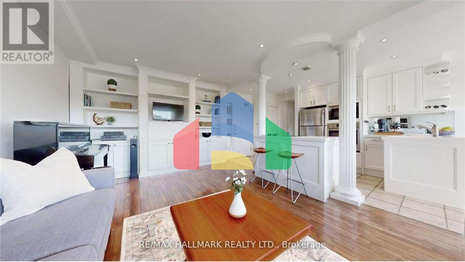 Residential - Single Family Home - Toronto, Canada - Canada