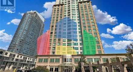 Residential - Single Family Home - Toronto, Canada - Canada