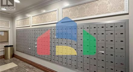 Residential - Single Family Home - Toronto, Canada - Canada