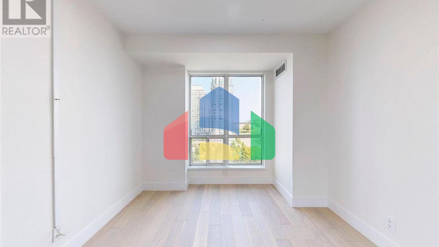 Residential - Single Family Home - Toronto, Canada - Canada