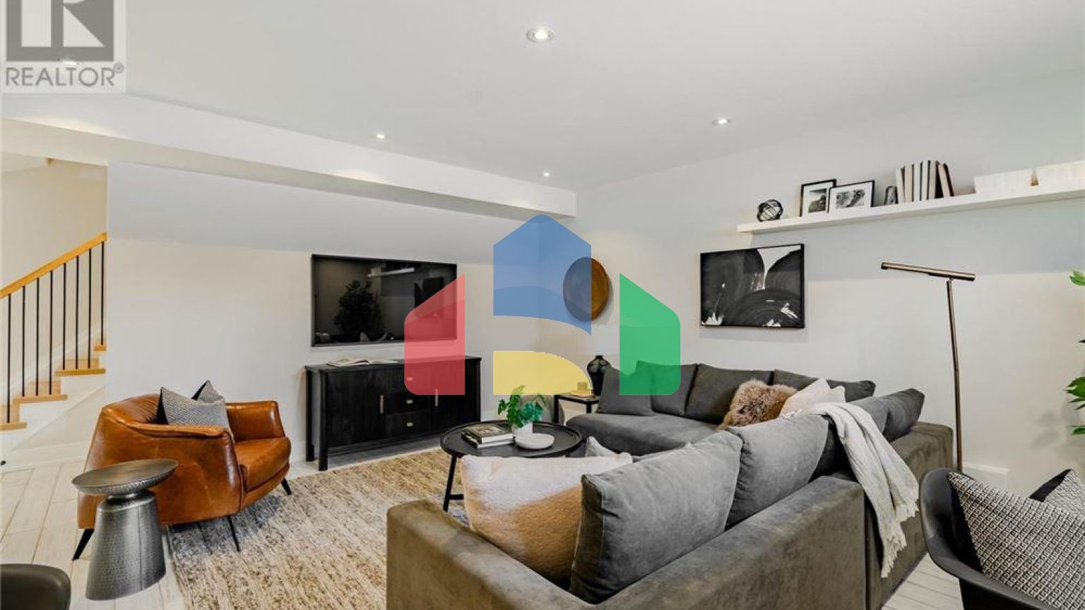 Residential - Single Family Home - Toronto, Canada - Canada