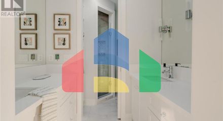 Residential - Single Family Home - Toronto, Canada - Canada