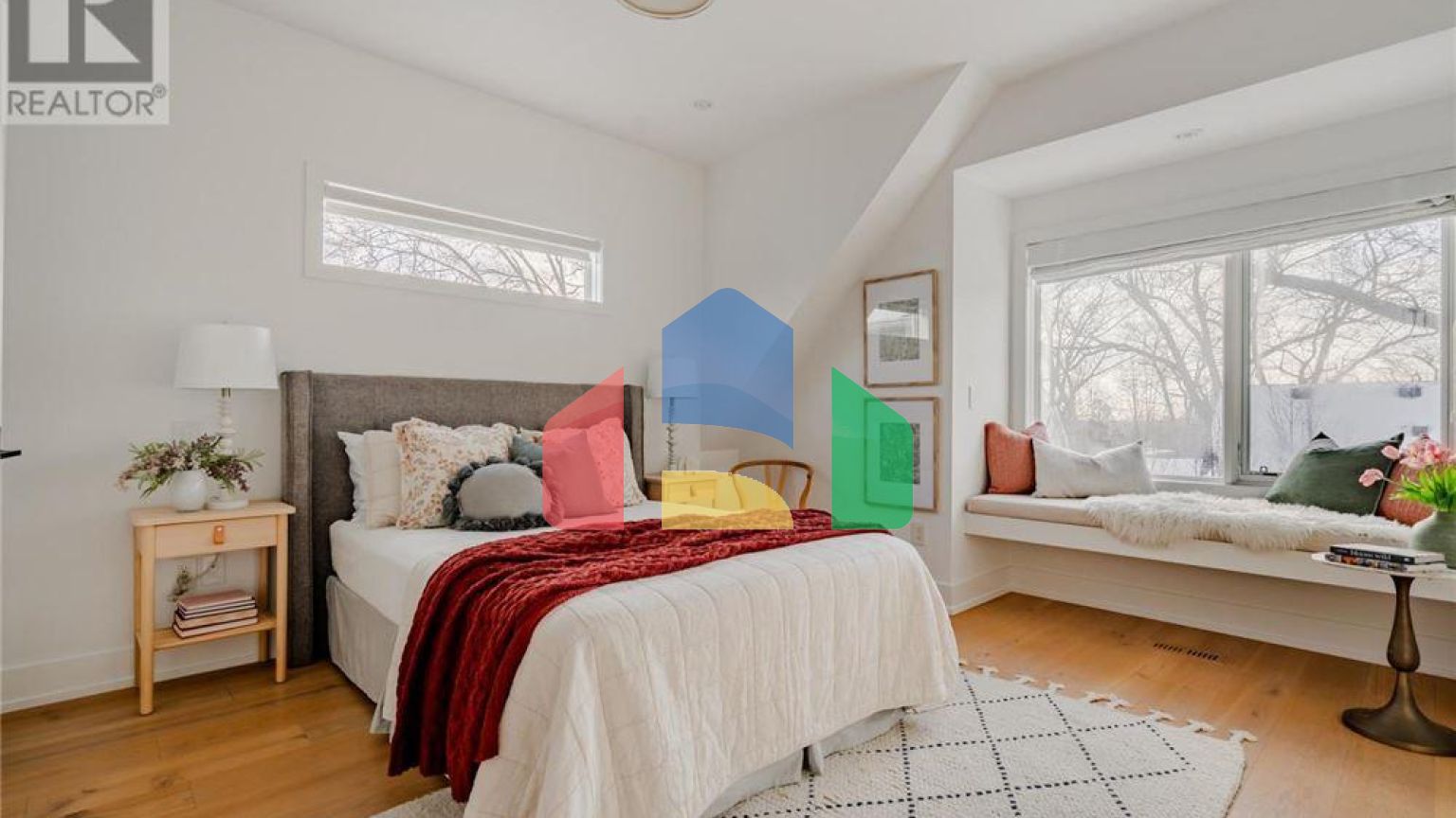 Residential - Single Family Home - Toronto, Canada - Canada