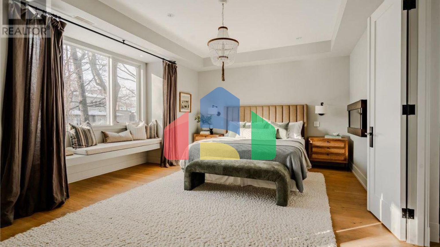 Residential - Single Family Home - Toronto, Canada - Canada