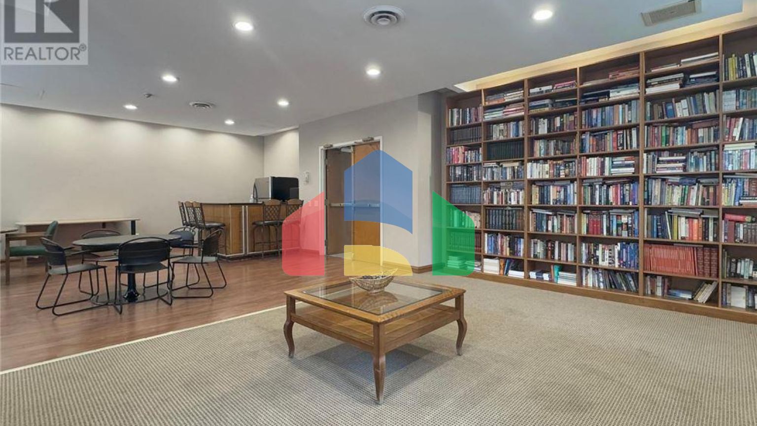 Residential - Condo/Apartment - Toronto, Canada - Canada