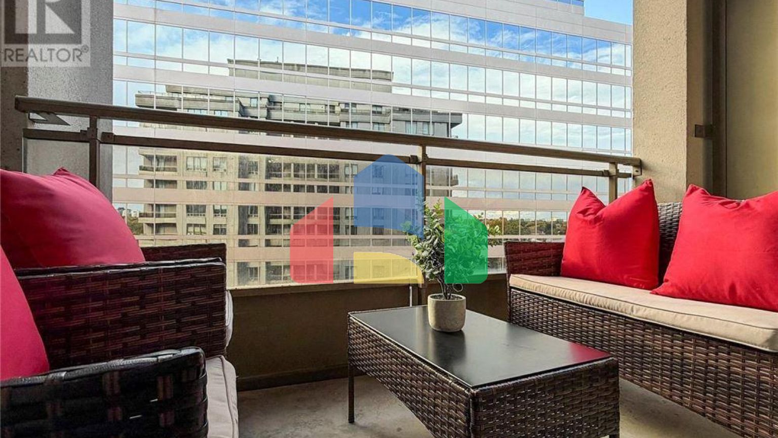 Residential - Condo/Apartment - Toronto, Canada - Canada