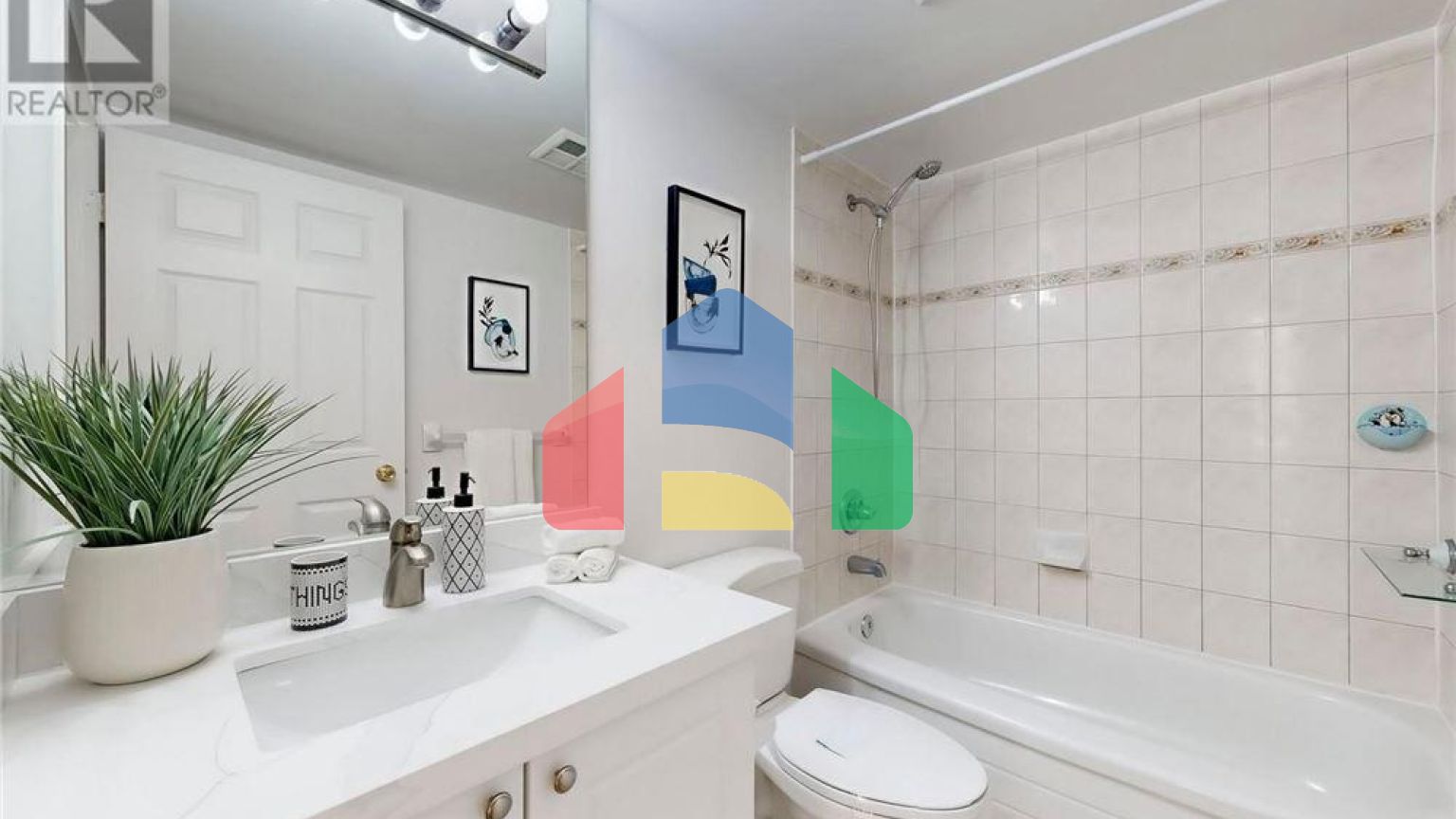 Residential - Condo/Apartment - Toronto, Canada - Canada