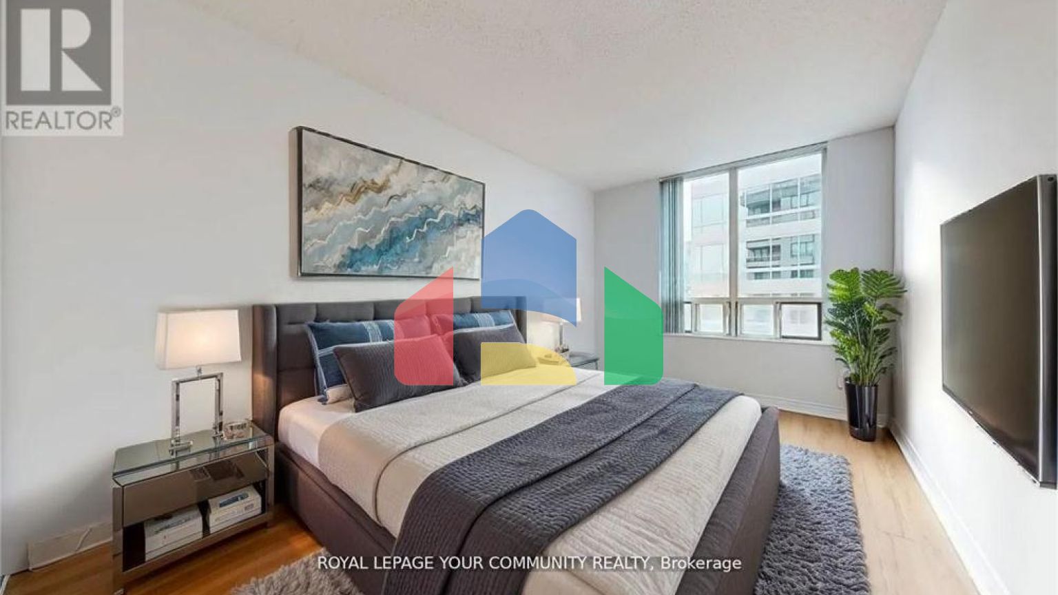 Residential - Condo/Apartment - Toronto, Canada - Canada