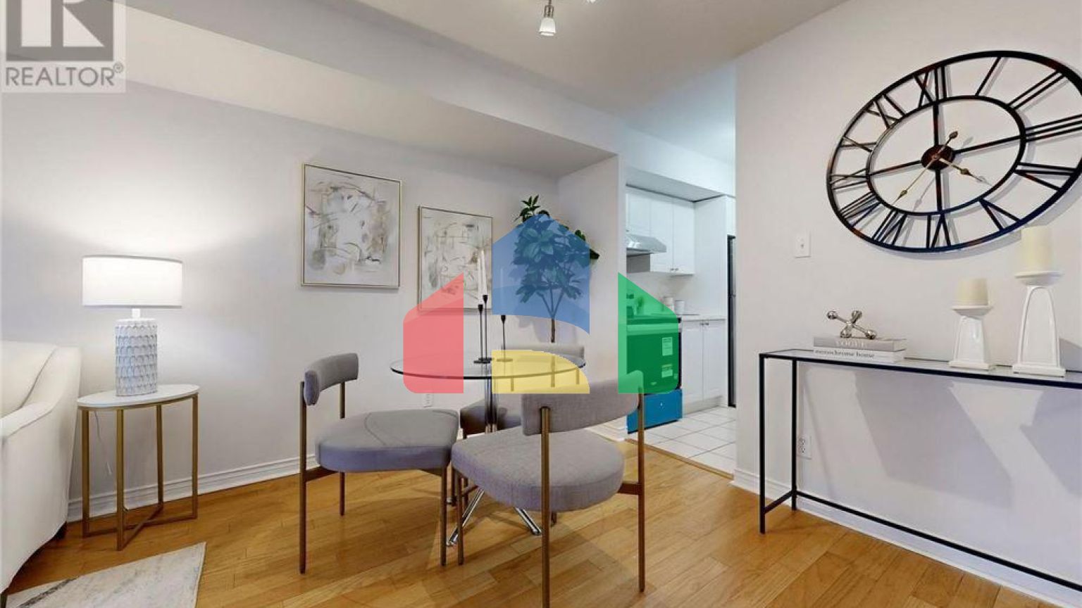 Residential - Condo/Apartment - Toronto, Canada - Canada