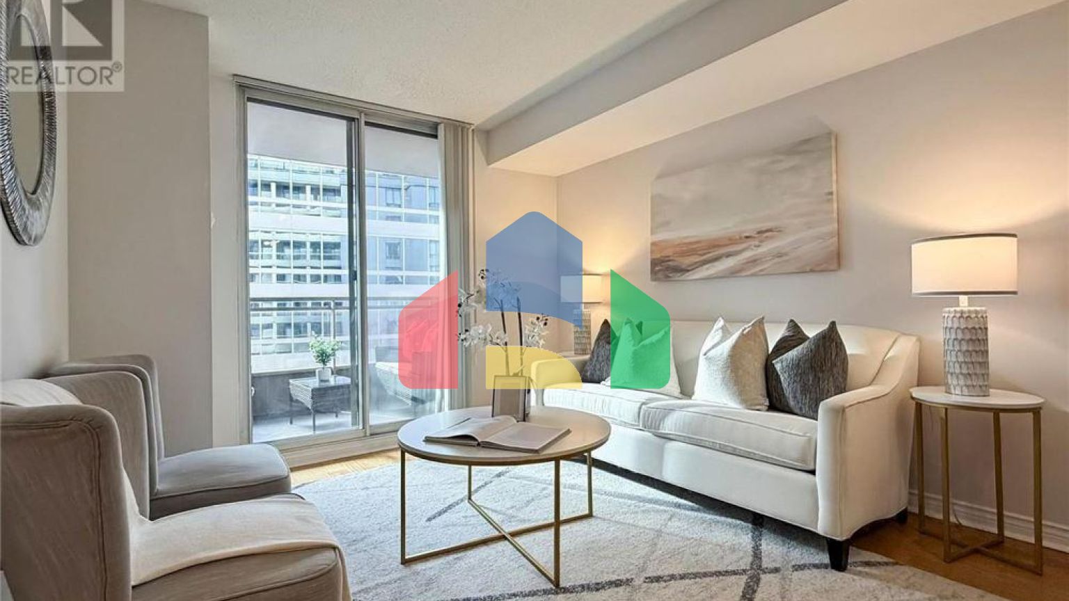 Residential - Condo/Apartment - Toronto, Canada - Canada