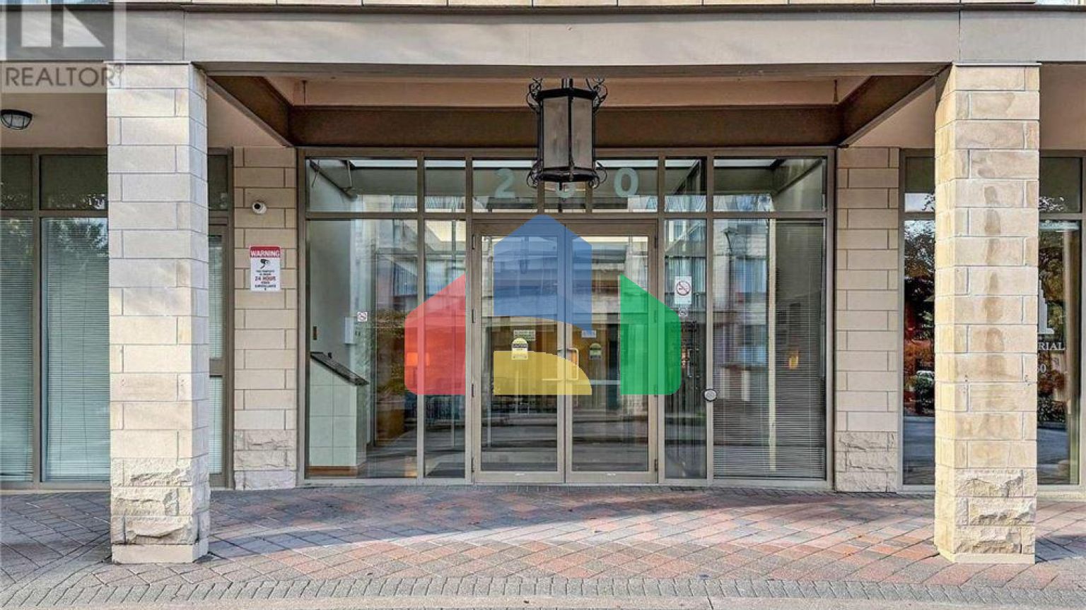 Residential - Condo/Apartment - Toronto, Canada - Canada