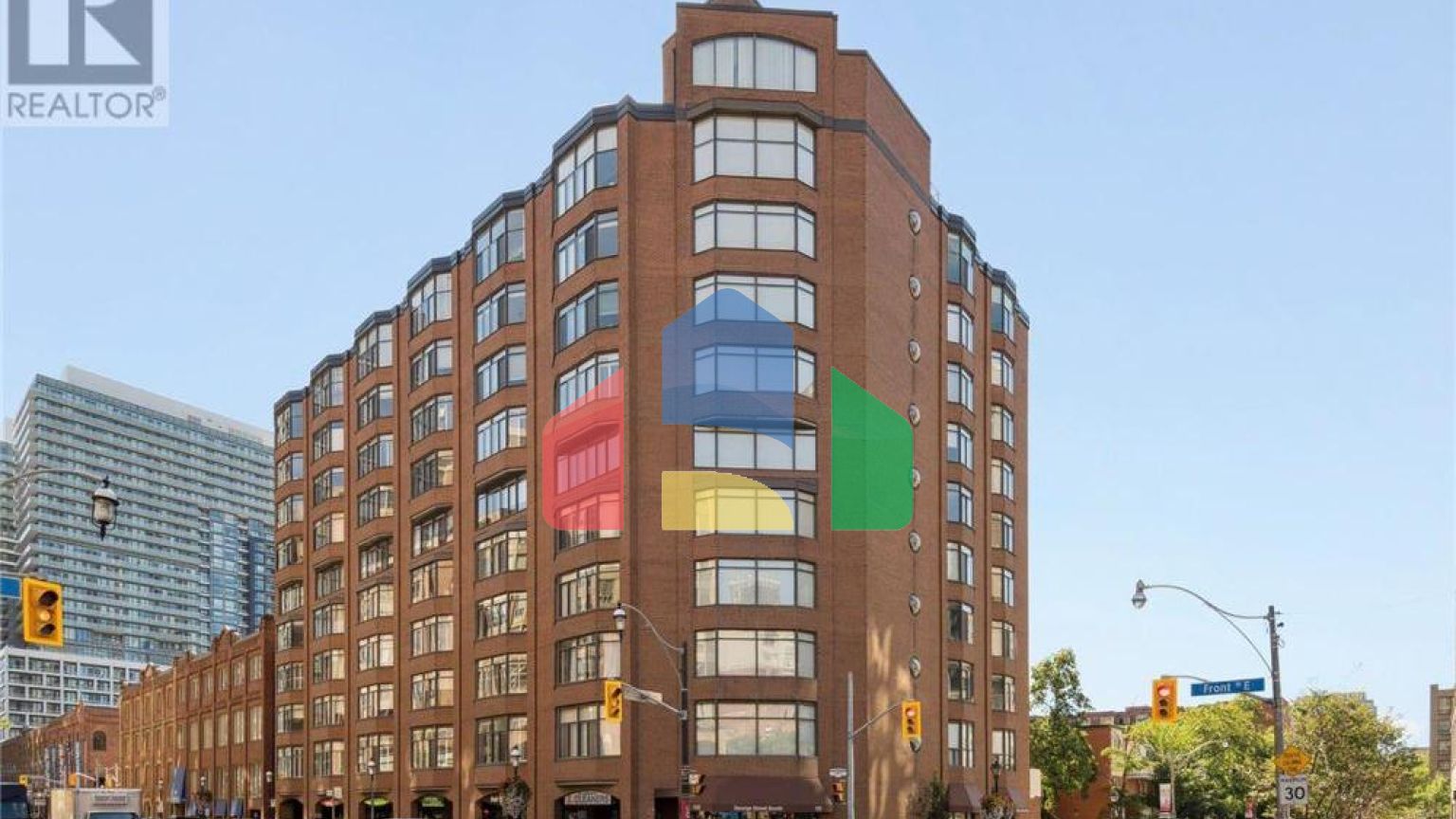 Residential - Single Family Home - Toronto, Canada - Canada