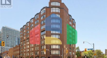 Residential - Single Family Home - Toronto, Canada - Canada