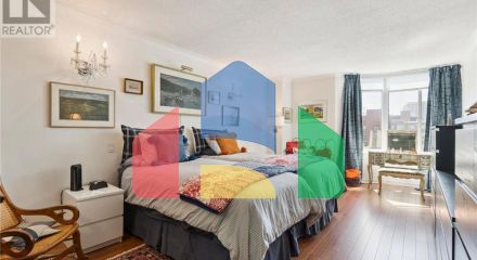 Residential - Single Family Home - Toronto, Canada - Canada