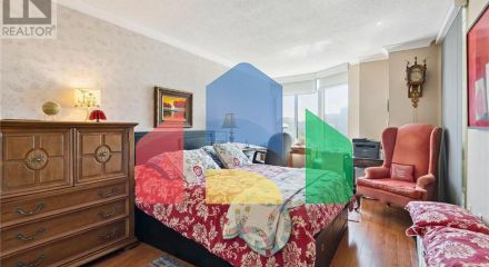 Residential - Single Family Home - Toronto, Canada - Canada