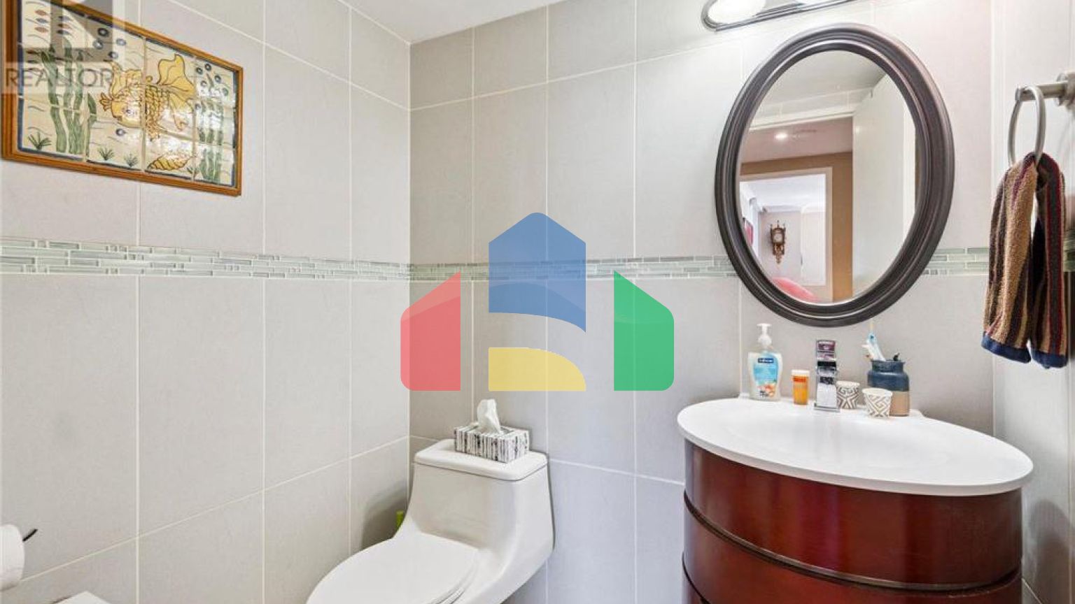 Residential - Single Family Home - Toronto, Canada - Canada