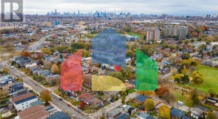 Residential - Single Family Home - Toronto, Canada - Canada