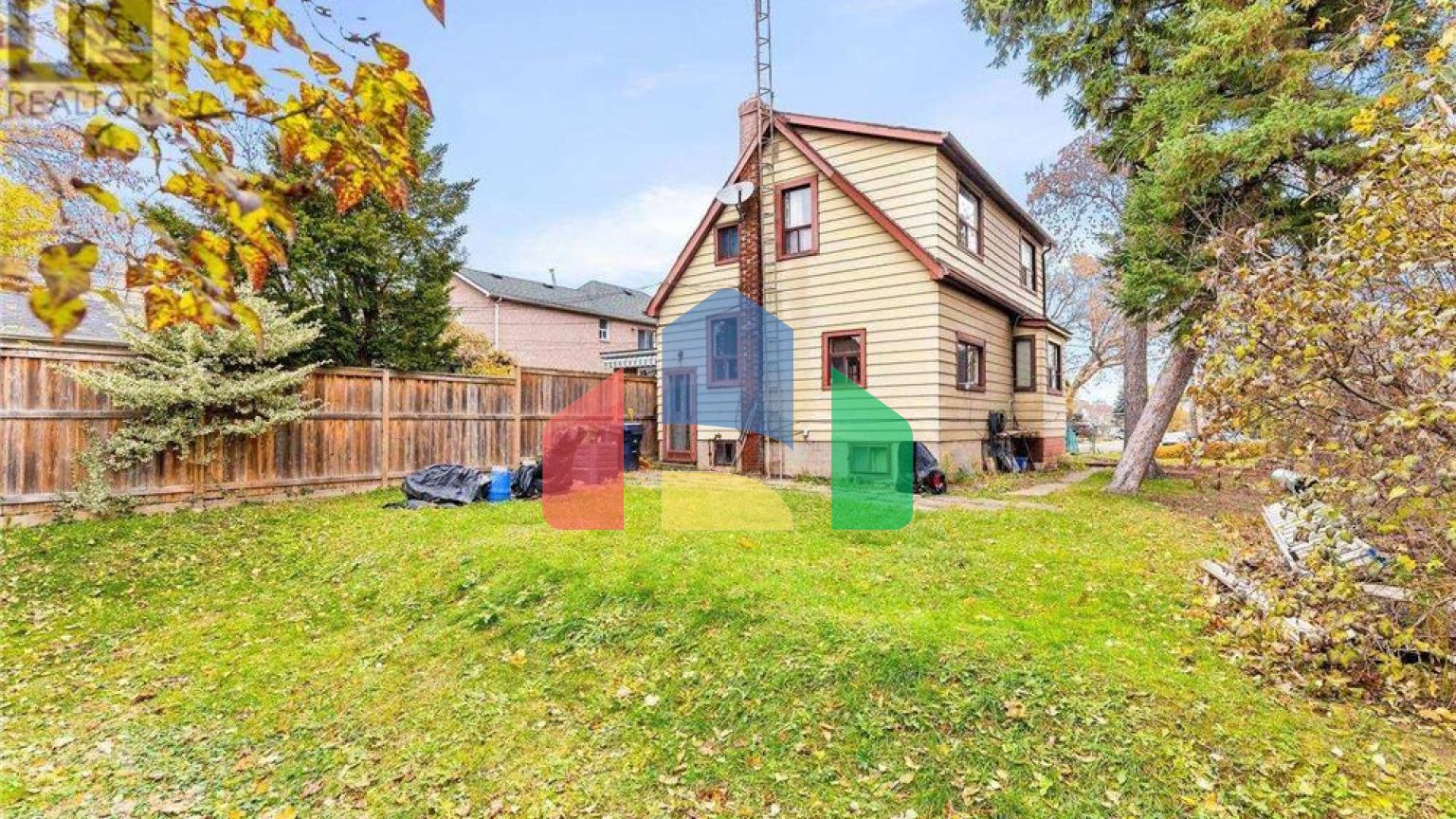 Residential - Single Family Home - Toronto, Canada - Canada
