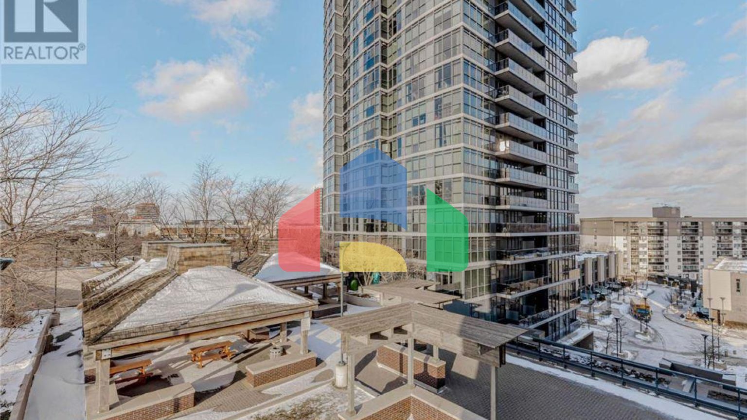 Residential - Condo/Apartment - Toronto, Canada - Canada