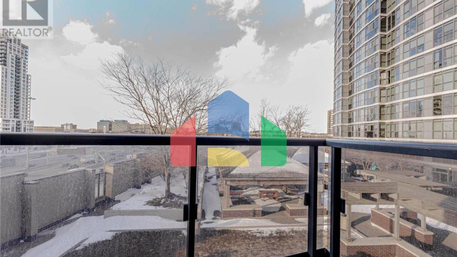 Residential - Condo/Apartment - Toronto, Canada - Canada