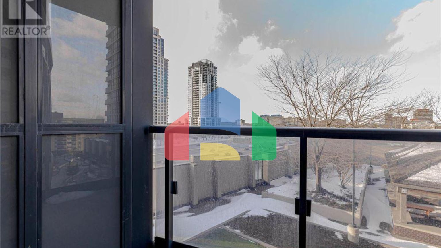 Residential - Condo/Apartment - Toronto, Canada - Canada