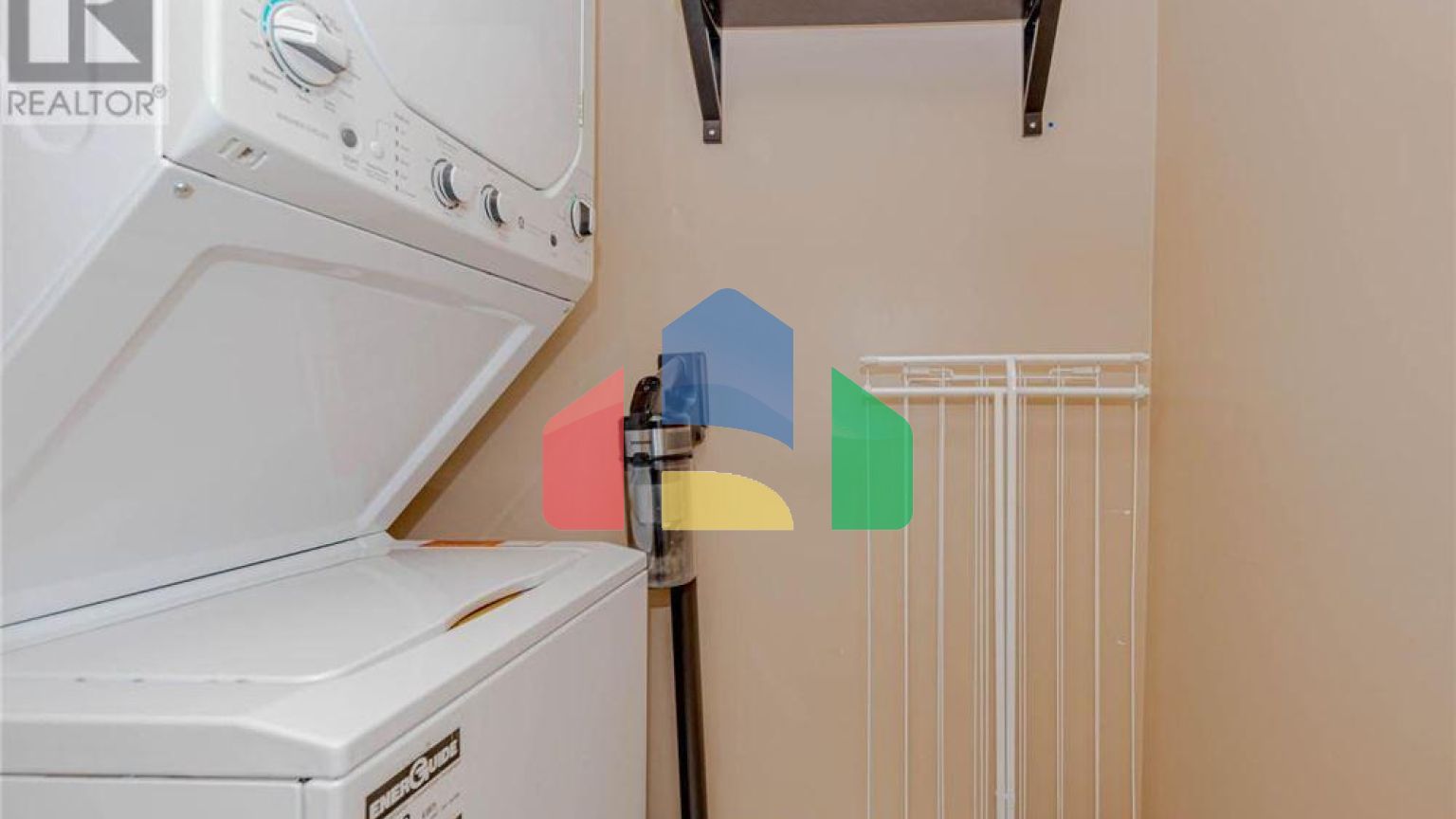 Residential - Condo/Apartment - Toronto, Canada - Canada