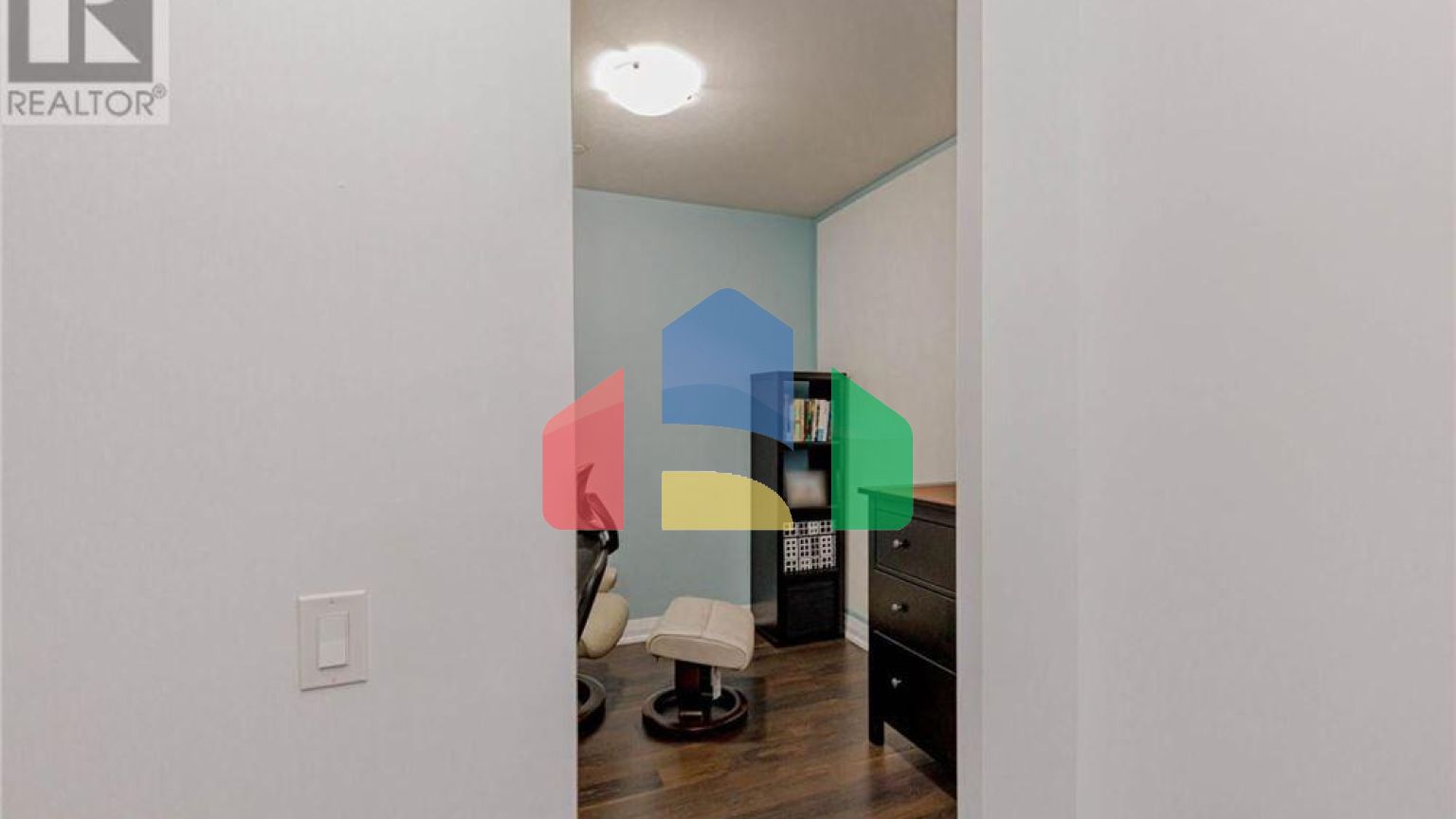 Residential - Condo/Apartment - Toronto, Canada - Canada