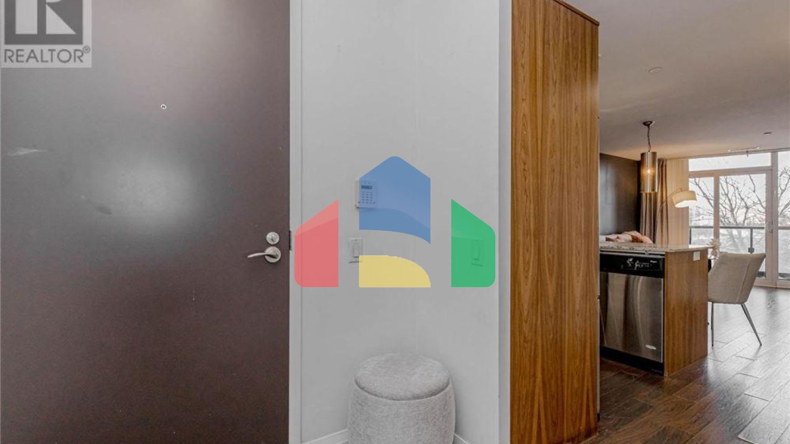 Residential - Condo/Apartment - Toronto, Canada - Canada