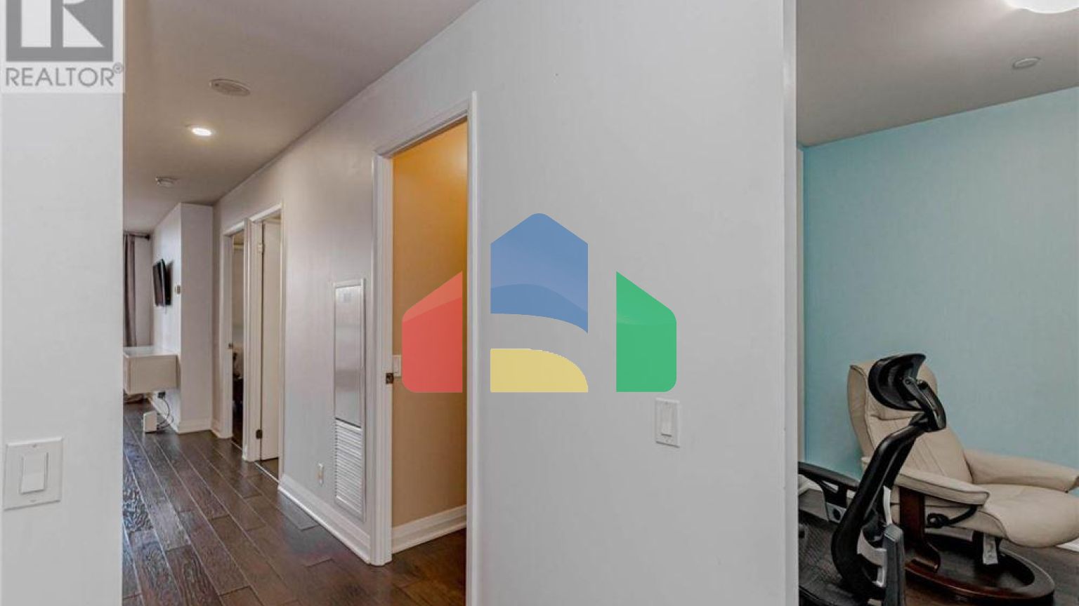 Residential - Condo/Apartment - Toronto, Canada - Canada