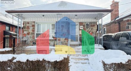 Residential - Single Family Home - Toronto, Canada - Canada