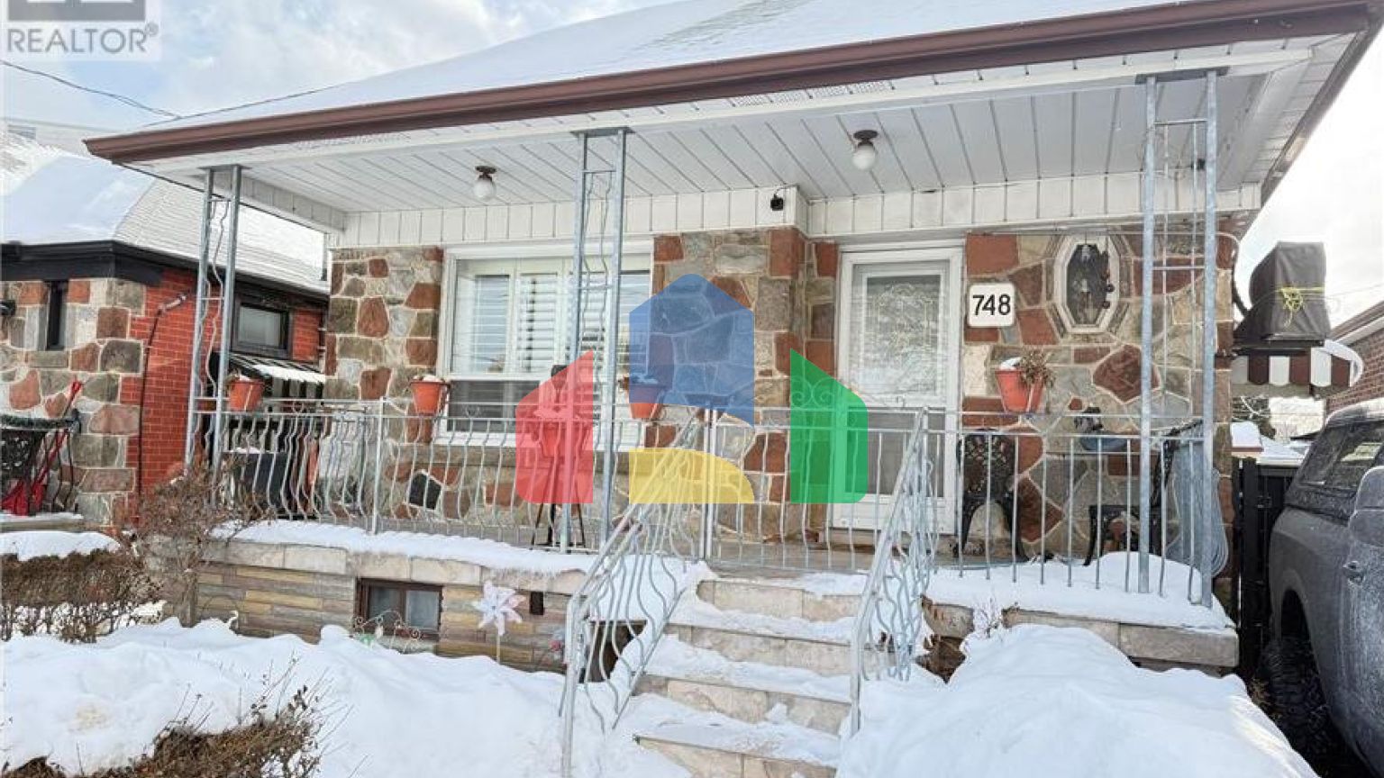 Residential - Single Family Home - Toronto, Canada - Canada