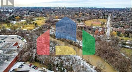 Residential - Single Family Home - Toronto, Canada - Canada