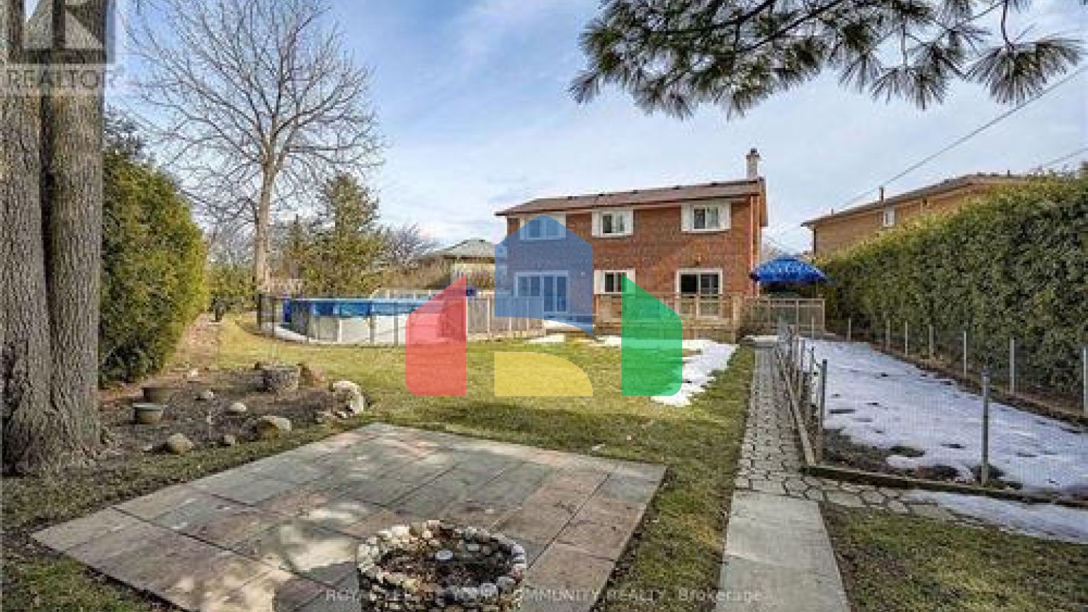 Residential - Single Family Home - Toronto, Canada - Canada