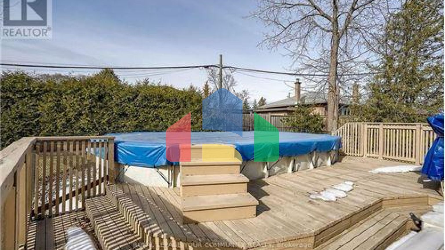 Residential - Single Family Home - Toronto, Canada - Canada