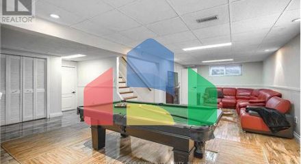 Residential - Single Family Home - Toronto, Canada - Canada