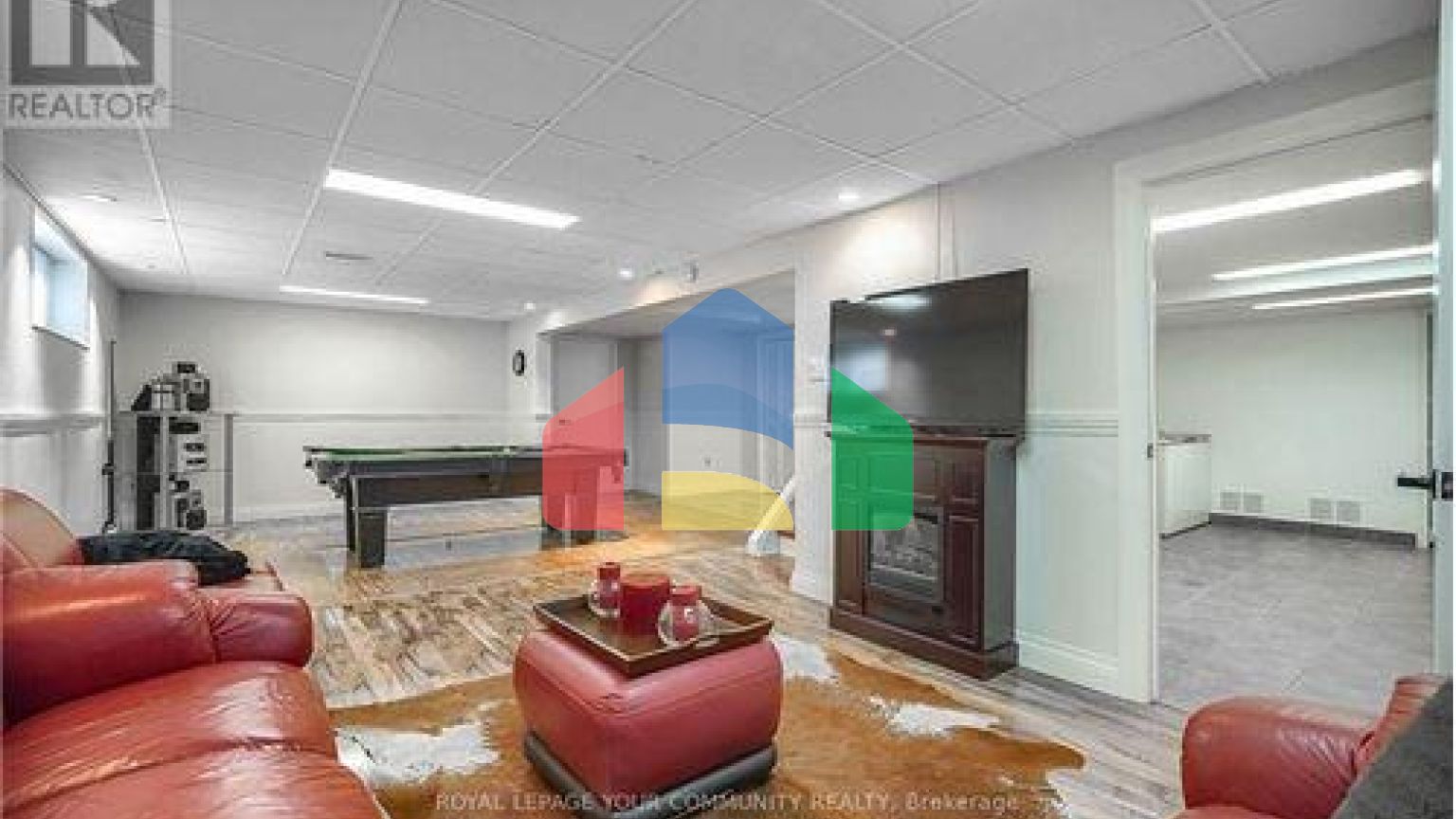 Residential - Single Family Home - Toronto, Canada - Canada