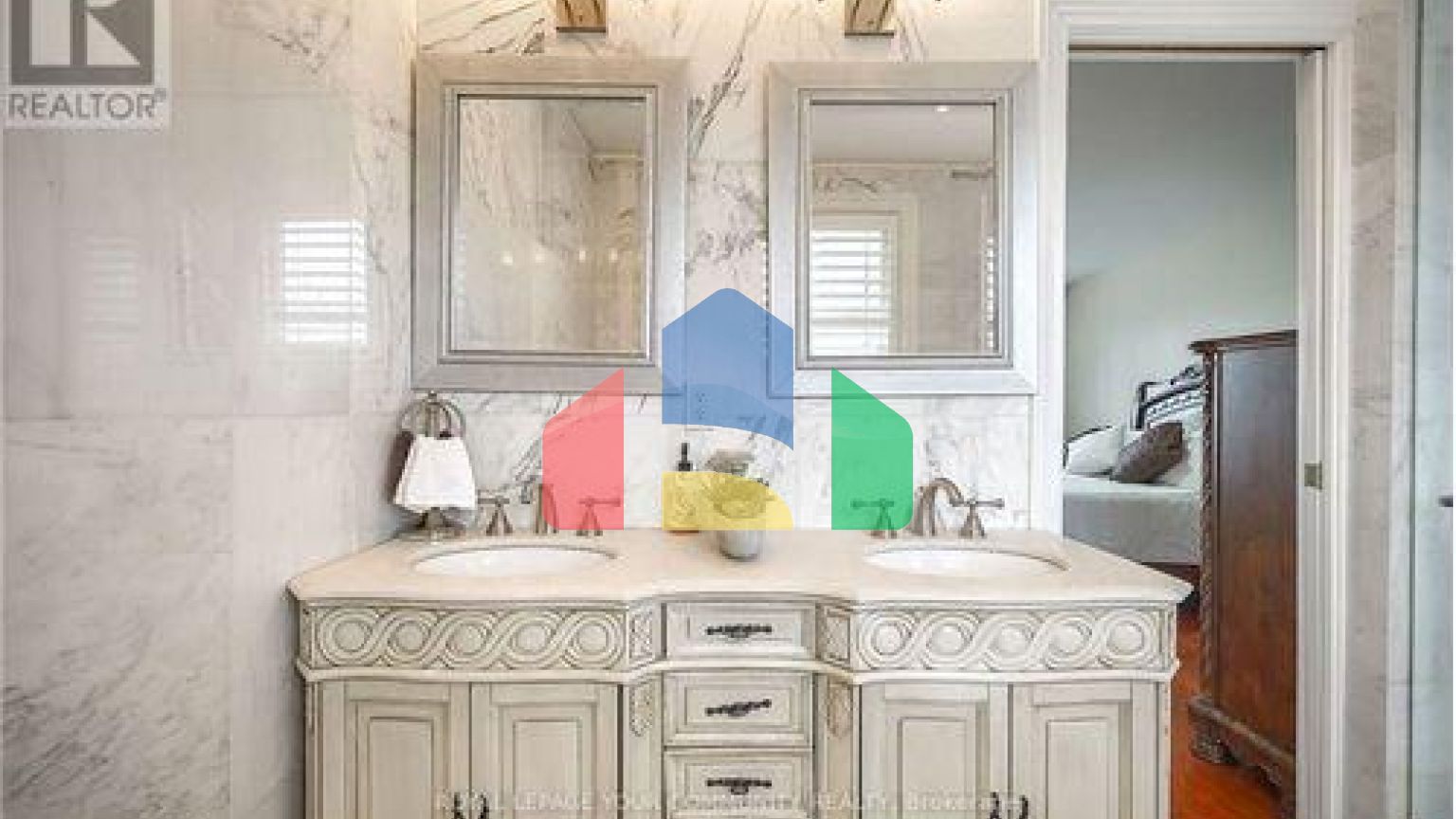 Residential - Single Family Home - Toronto, Canada - Canada