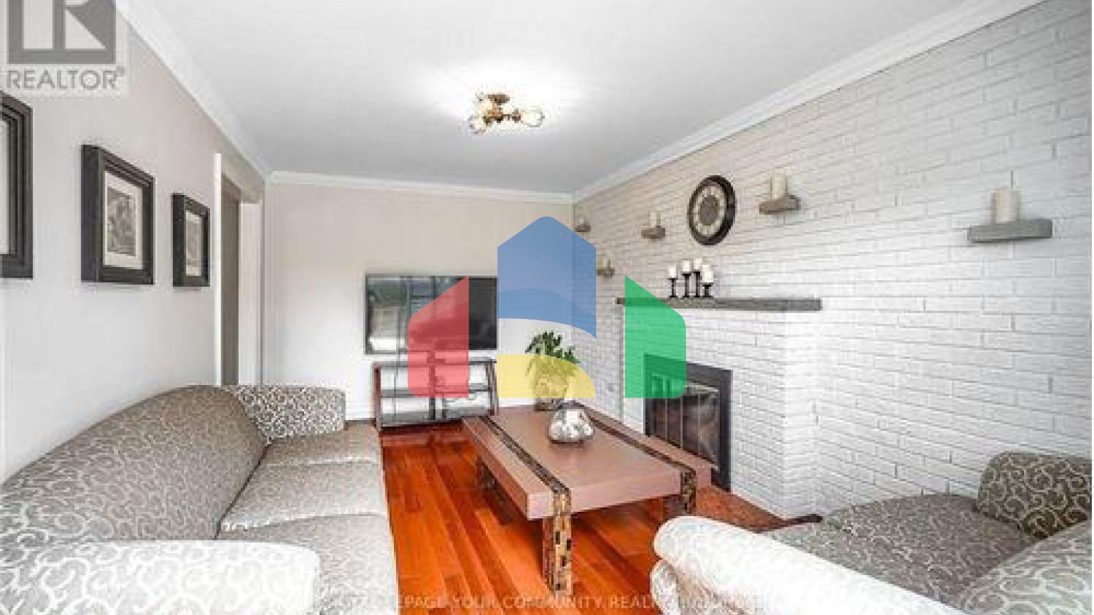 Residential - Single Family Home - Toronto, Canada - Canada