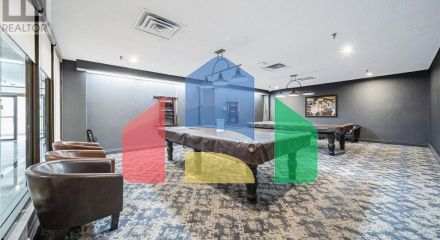 Residential - Single Family Home - Toronto, Canada - Canada