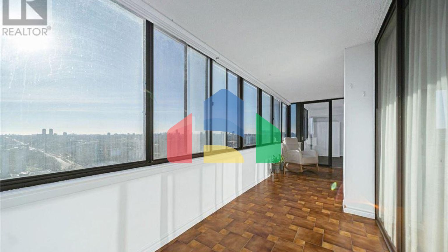 Residential - Single Family Home - Toronto, Canada - Canada