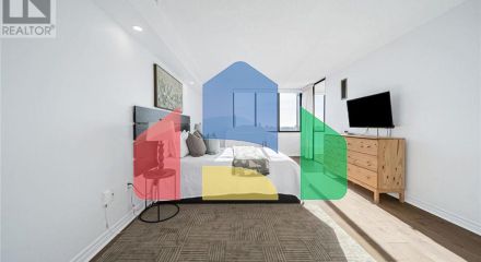 Residential - Single Family Home - Toronto, Canada - Canada