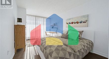 Residential - Single Family Home - Toronto, Canada - Canada