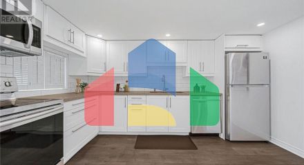 Residential - Single Family Home - Toronto, Canada - Canada